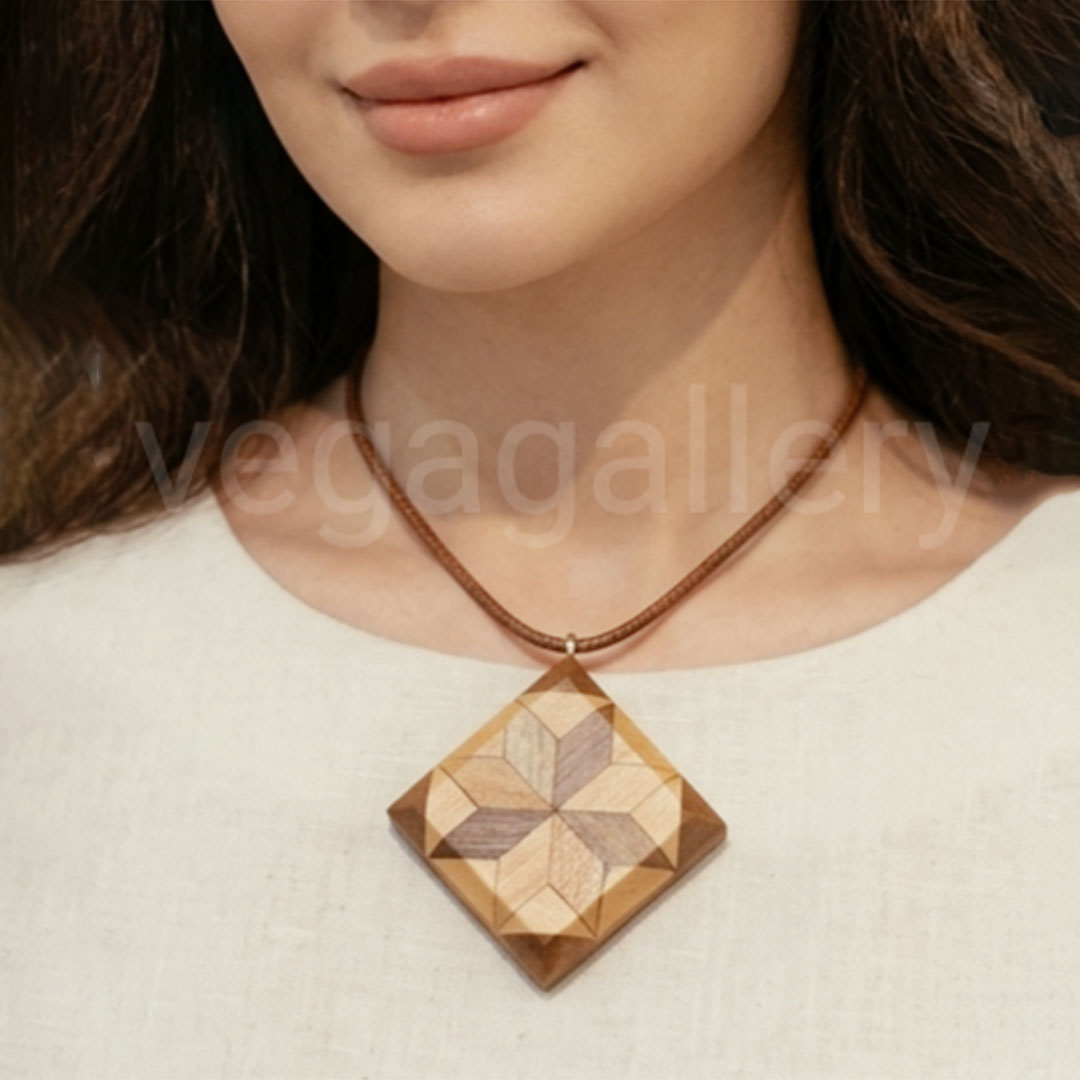 گردنبند رومانتویی گره چینی